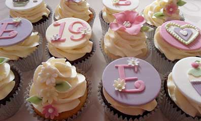 重庆新东方烹饪学院学做蛋糕