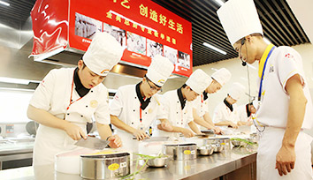 ����ܳ�רҵ