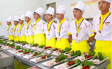 重庆新东方烹饪学院教学设备完善