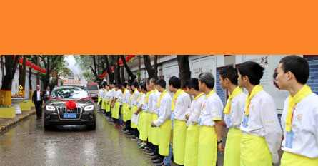 �¶������ѧУ