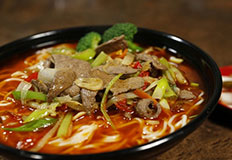 ��ɫ����ѵ